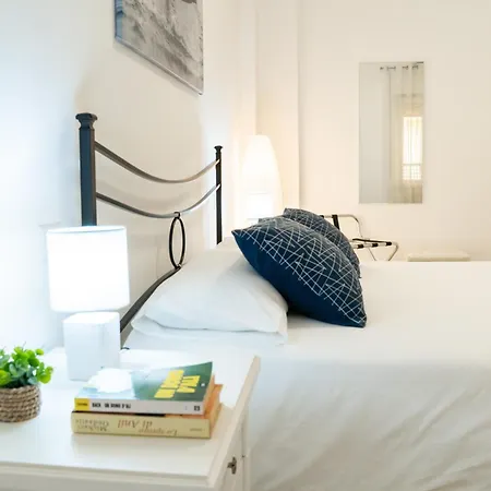 Fronte Mare Casa Circe Apartment *