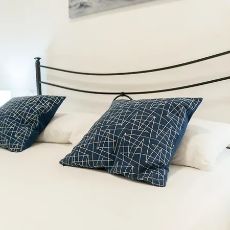 Danyshome Circe Davanti Al Mare